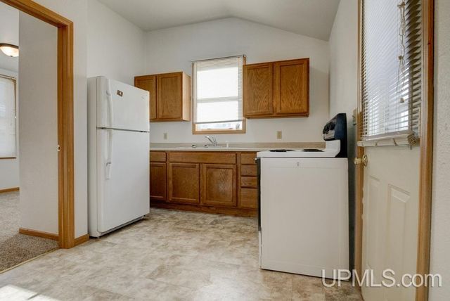 S219 School Street, Stephenson, MI 49887