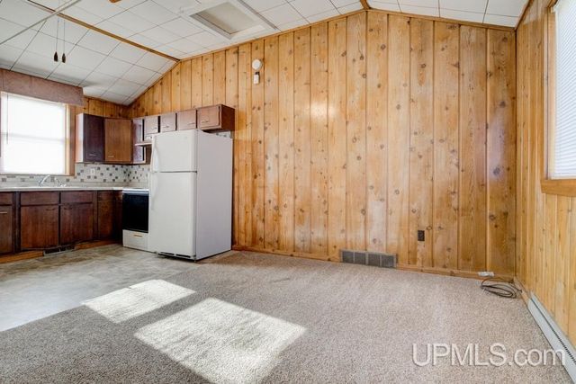 S219 School Street, Stephenson, MI 49887