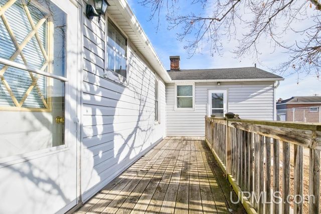 S219 School Street, Stephenson, MI 49887