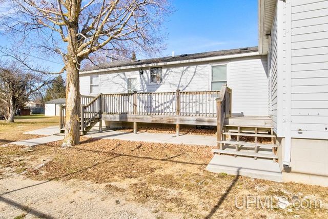 S219 School Street, Stephenson, MI 49887