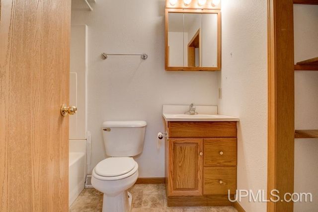 S219 School Street, Stephenson, MI 49887