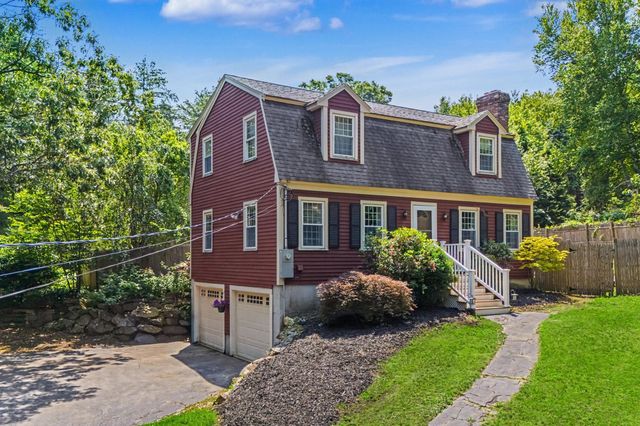 122 Fordway Extension, Derry, NH 03038