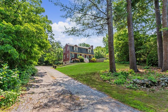 122 Fordway Extension, Derry, NH 03038