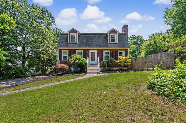 122 Fordway Extension, Derry, NH 03038