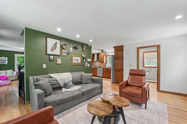 122 Fordway Extension, Derry, NH 03038