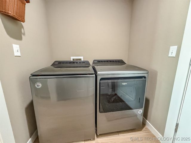 25094 S 519 Road, Park Hill, OK 74451