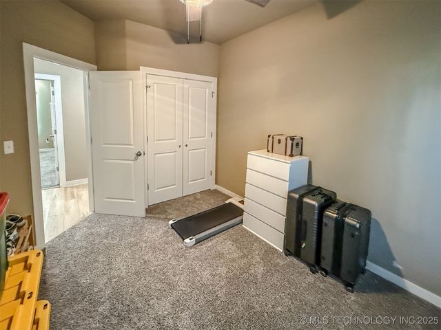 25094 S 519 Road, Park Hill, OK 74451