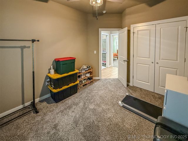 25094 S 519 Road, Park Hill, OK 74451