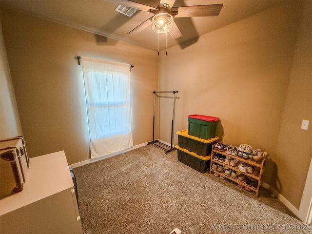 25094 S 519 Road, Park Hill, OK 74451