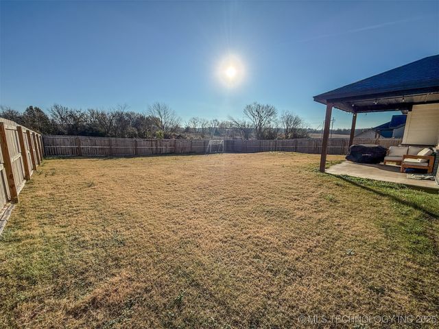 25094 S 519 Road, Park Hill, OK 74451
