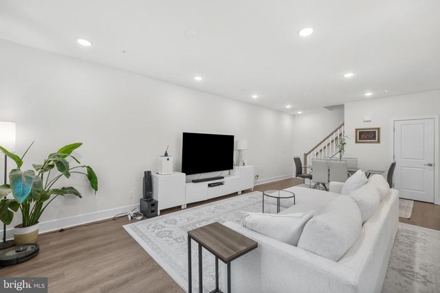 43255 FARRINGDON SQ, Ashburn, VA 20148