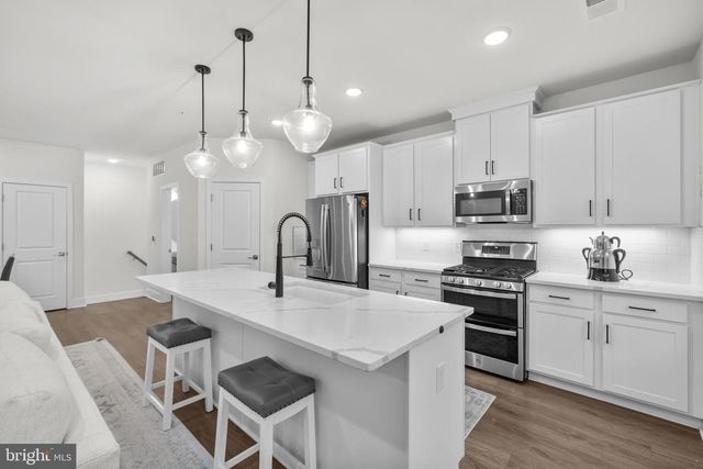 43255 FARRINGDON SQ, Ashburn, VA 20148