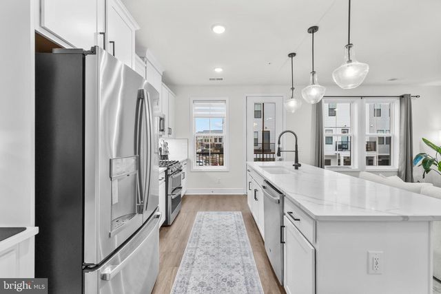 43255 FARRINGDON SQ, Ashburn, VA 20148