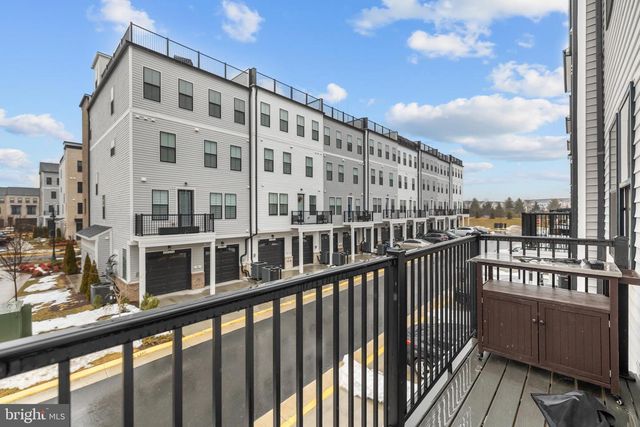 43255 FARRINGDON SQ, Ashburn, VA 20148