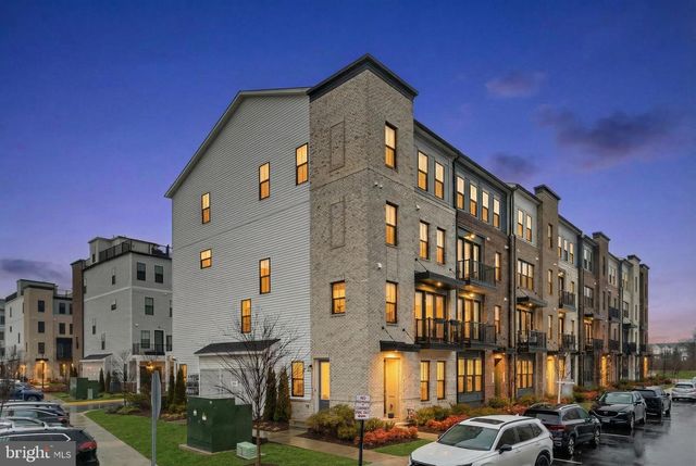 43255 FARRINGDON SQ, Ashburn, VA 20148