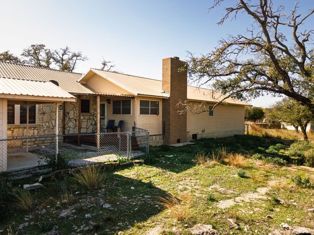 1003 N Ridge St, Lampasas, TX 76550
