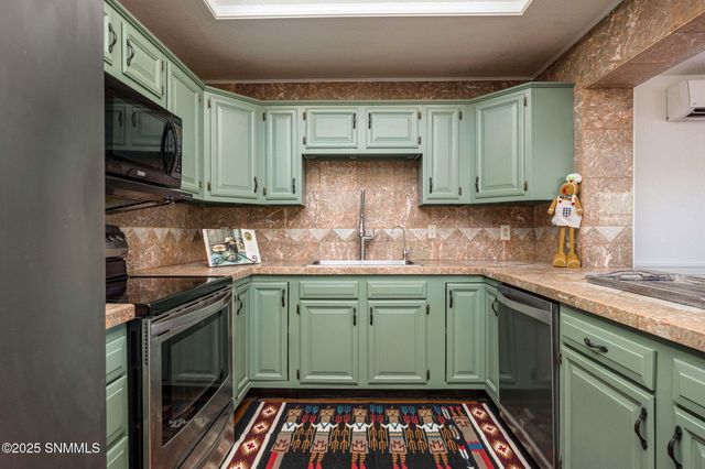 4216 Winchester, Las Cruces, NM 88011