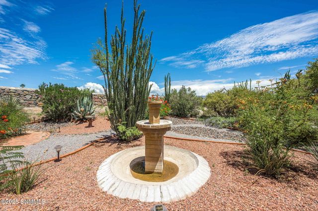 4216 Winchester, Las Cruces, NM 88011