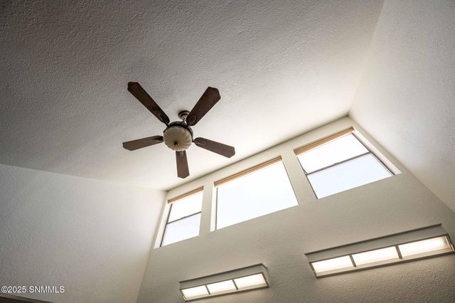 4216 Winchester, Las Cruces, NM 88011