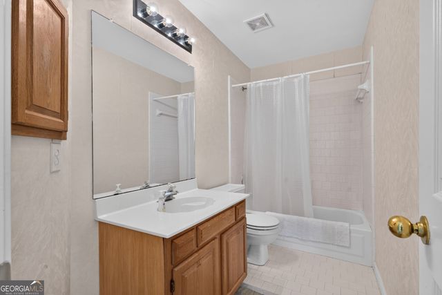 136 Championship Court, Fayetteville, GA 30215