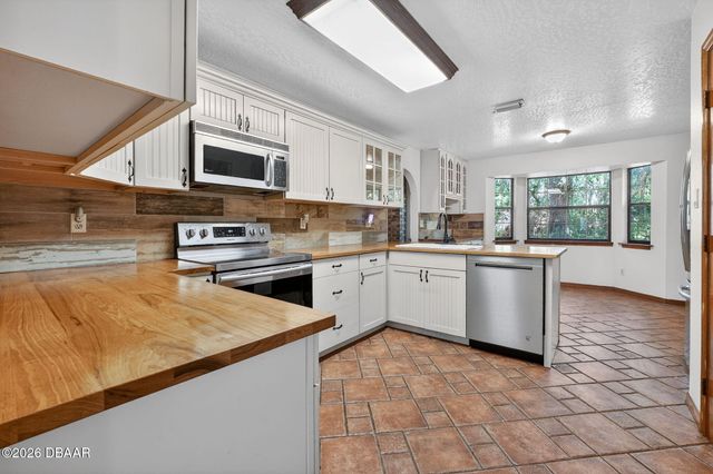 3380 Lionel Road, Mims, FL 32754