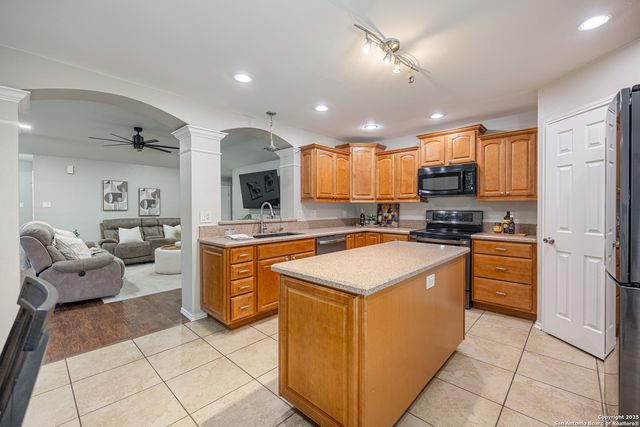 5115 Spring Bridge, San Antonio, TX 78247