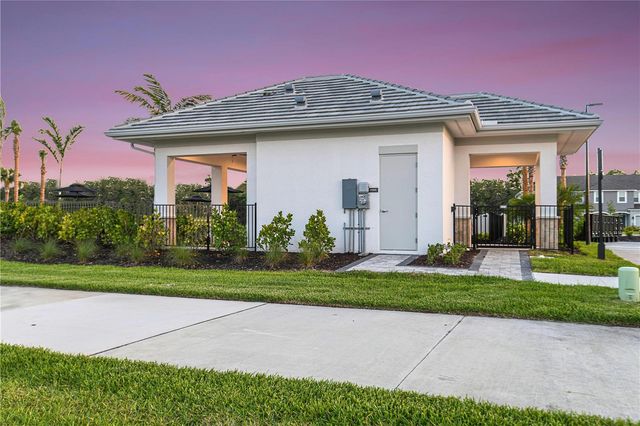10601 ORBIT TERRACE, Sarasota, FL 34241