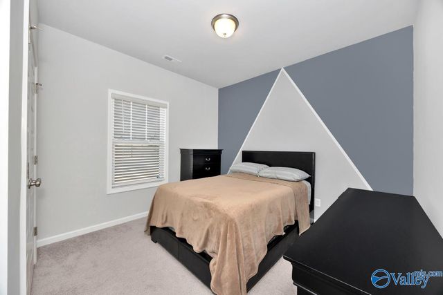 100 Sartain Street, New Market, AL 35761