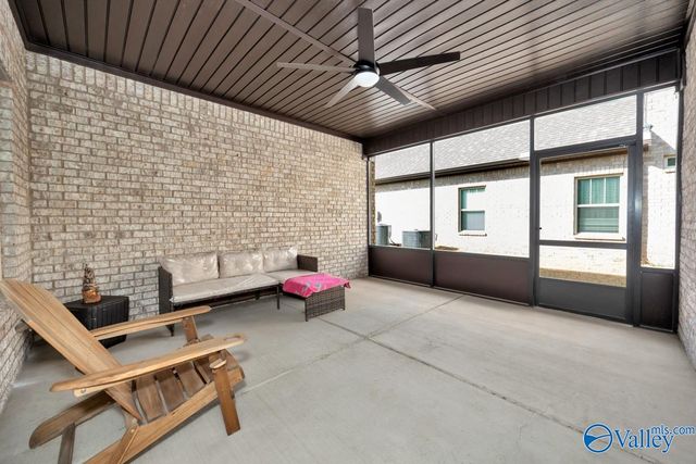 100 Sartain Street, New Market, AL 35761