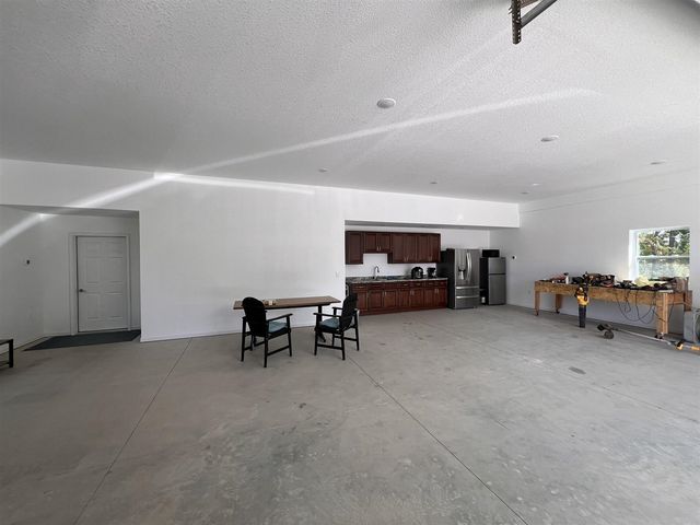 4794 Keith Road, Hillsdale, MI 49242