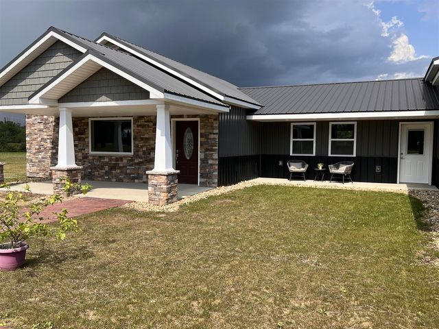 4794 Keith Road, Hillsdale, MI 49242