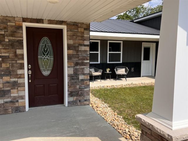 4794 Keith Road, Hillsdale, MI 49242
