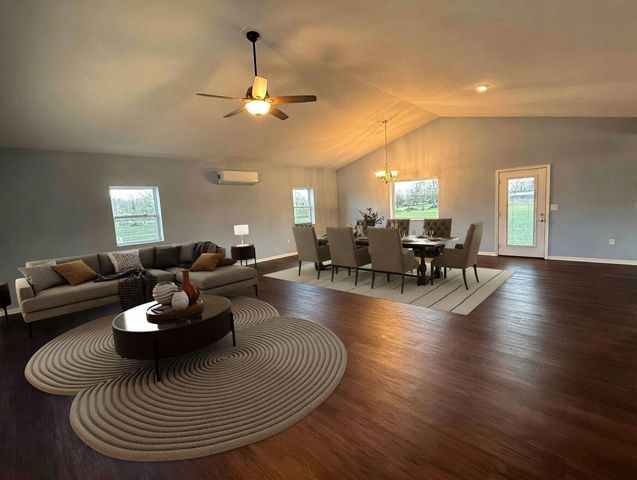 4794 Keith Road, Hillsdale, MI 49242
