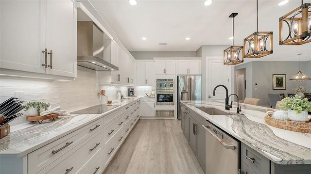 5018 SURFSIDE CIRCLE, Lakewood Ranch, FL 34211