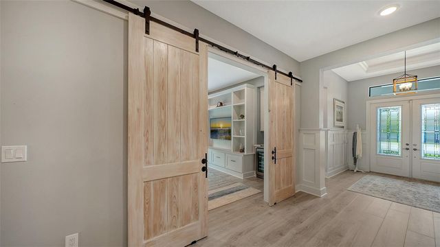 5018 SURFSIDE CIRCLE, Lakewood Ranch, FL 34211