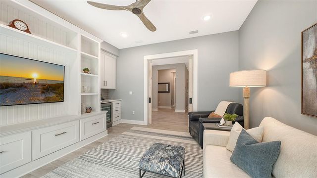 5018 SURFSIDE CIRCLE, Lakewood Ranch, FL 34211