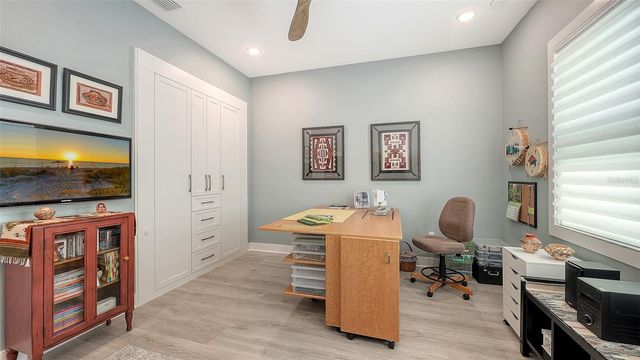 5018 SURFSIDE CIRCLE, Lakewood Ranch, FL 34211