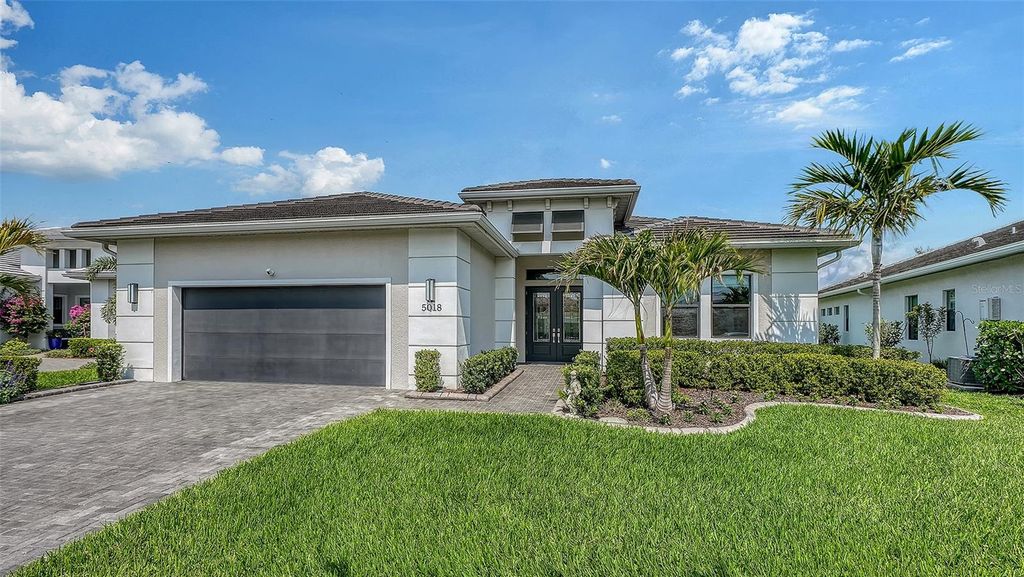5018 SURFSIDE CIRCLE, Lakewood Ranch, FL 34211