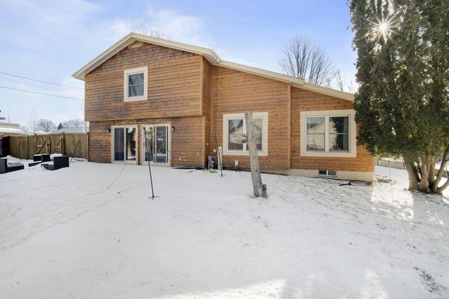 808 Lake Geneva BOULEVARD, Lake Geneva, WI 53147