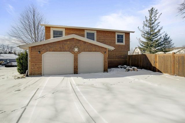 808 Lake Geneva BOULEVARD, Lake Geneva, WI 53147