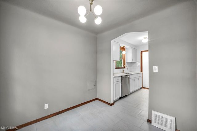 3516 Park Drive, Parma, OH 44134