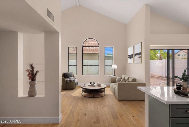 18673 N 70th Drive, Glendale, AZ 85308