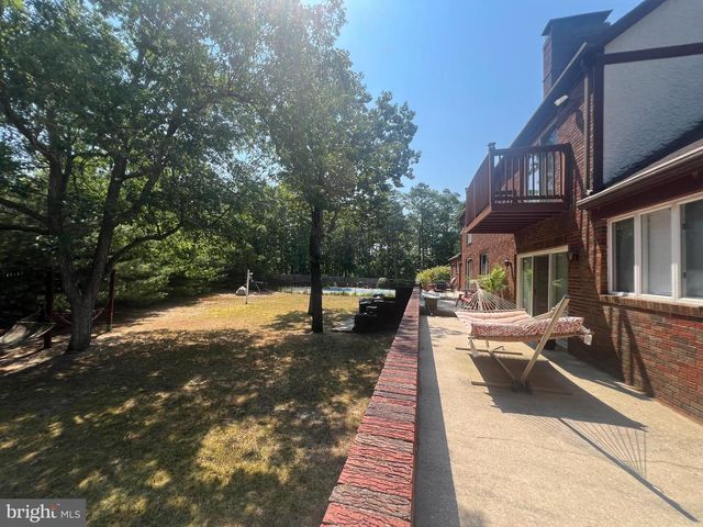 1216 FOREST DR, Millville, NJ 08332