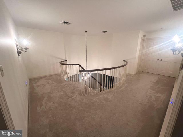 1216 FOREST DR, Millville, NJ 08332