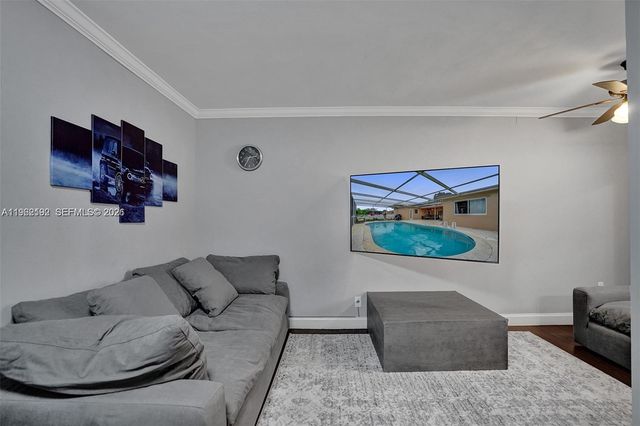 2101 N 52nd Ave 2101, Hollywood, FL 33021