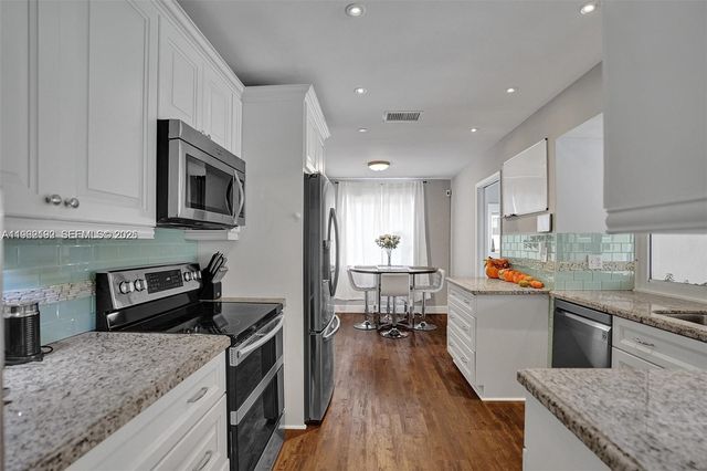 2101 N 52nd Ave 2101, Hollywood, FL 33021