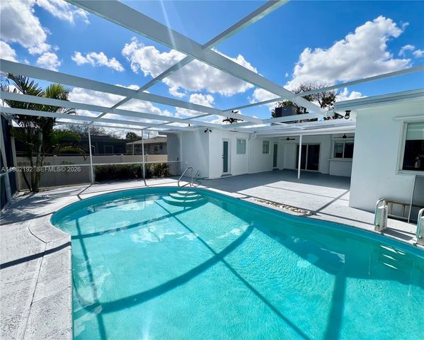 2101 N 52nd Ave 2101, Hollywood, FL 33021