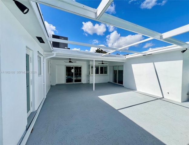 2101 N 52nd Ave 2101, Hollywood, FL 33021
