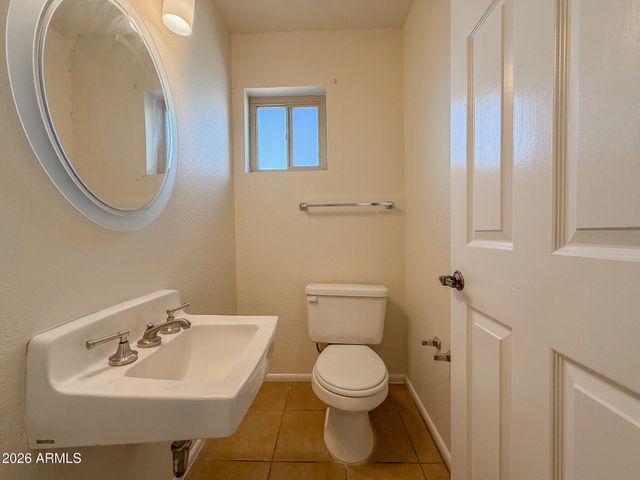 7829 N 21ST Lane, Phoenix, AZ 85021