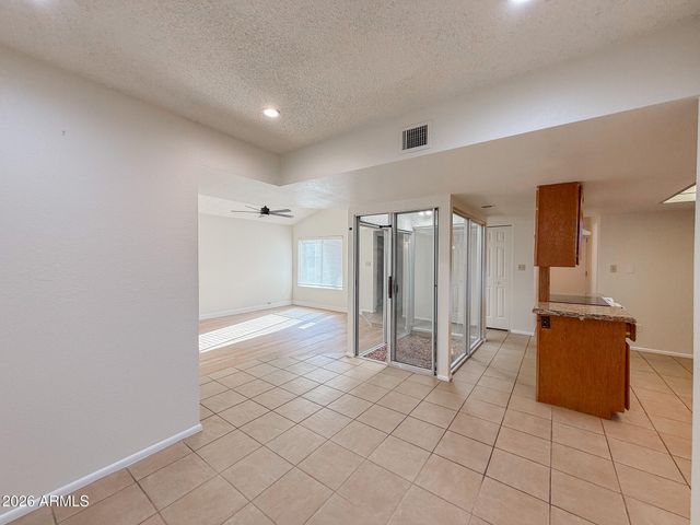 7829 N 21ST Lane, Phoenix, AZ 85021